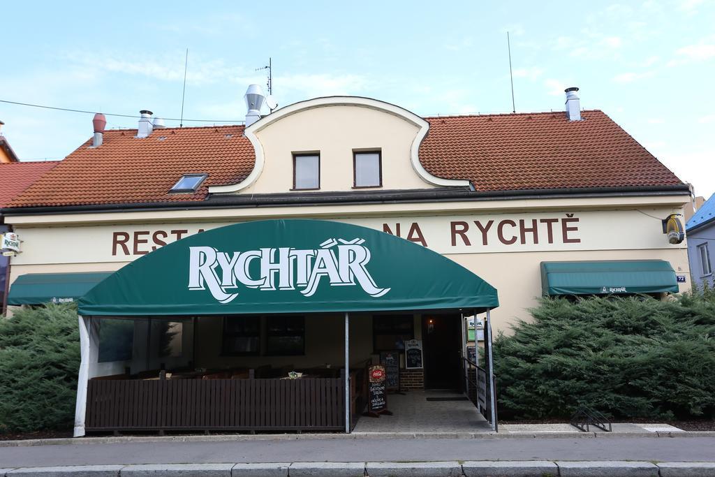 Pension & Restaurace Na Rychte Praga Esterno foto